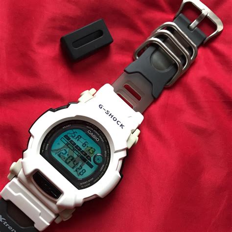 casio g-shock dw-002rs-5 2