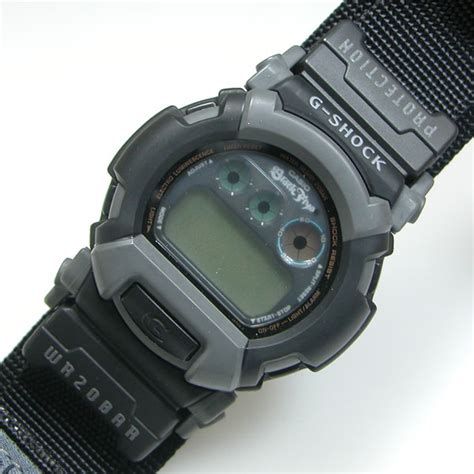 casio g-shock dw-002rs-8 4