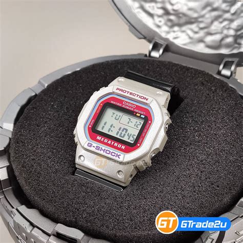 casio g-shock dw-5600mega22-8 4