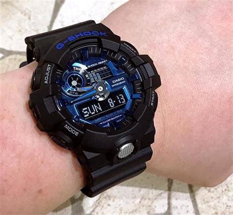 casio g-shock ga-710-1a2 1