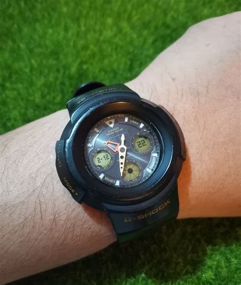 casio g-shock awg-500j-1a 1