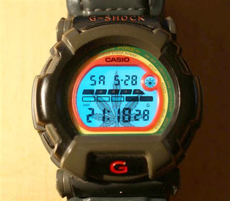 casio g-shock dw-002bm-8 4