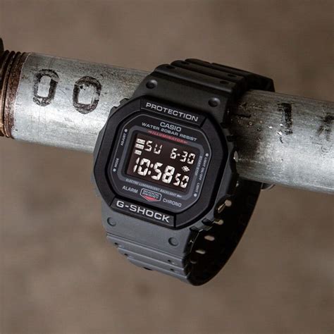 casio g-shock dw-002j-1 1