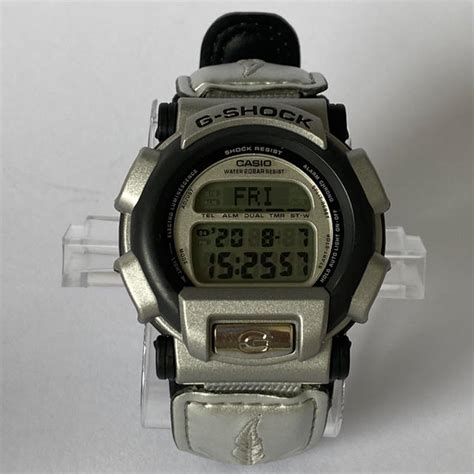 casio g-shock dw-003rb-8bt 1