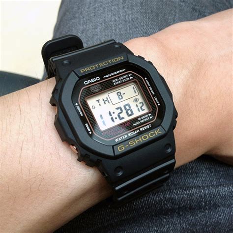 casio g-shock dw-5030-1 1