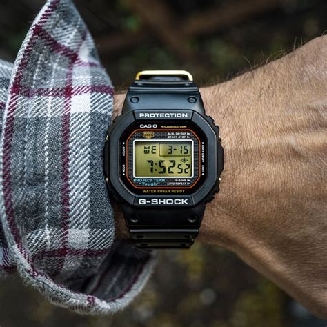 casio g-shock dw-5040pg-1 1