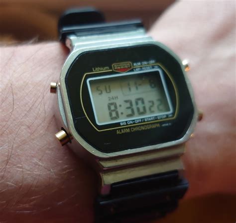 casio g-shock dw-5400c-9 1