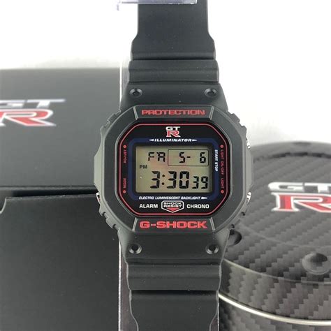 casio g-shock dw-5600-nissan-gtr 1