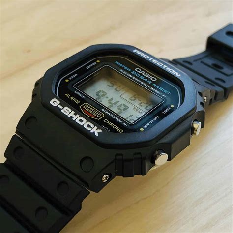 casio g-shock dw-5600cg-8z 1