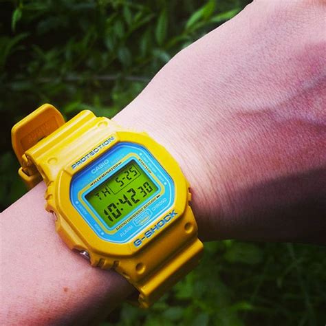 casio g-shock dw-5600cs-9 2