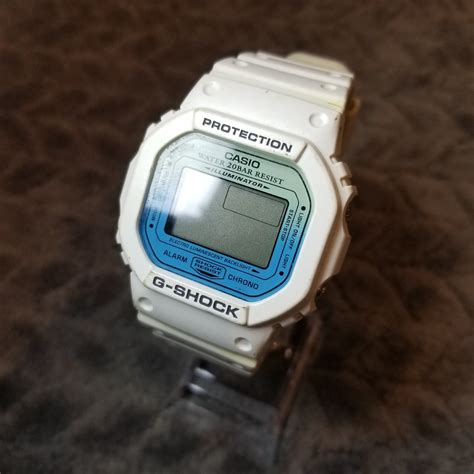 casio g-shock dw-5600lc-7 1