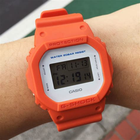 casio g-shock dw-5600m-4 4