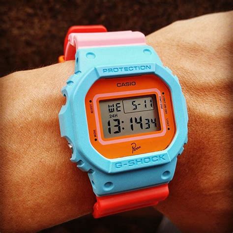 casio g-shock dw-5600pr-4 1