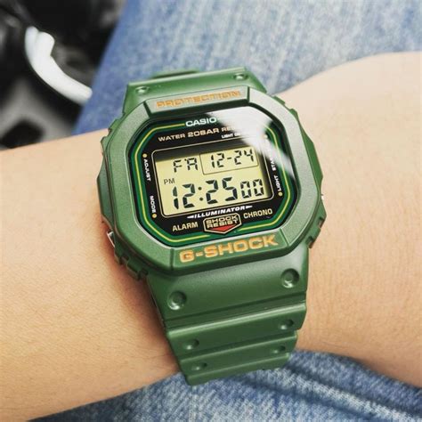 casio g-shock dw-5600rb-3 4