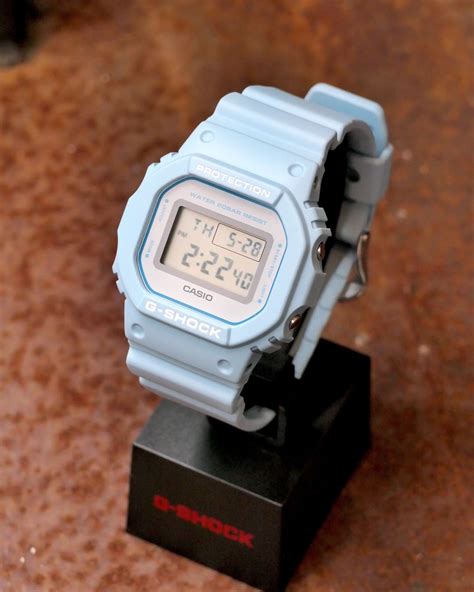 casio g-shock dw-5600sc-2 2