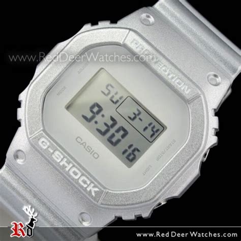 casio g-shock dw-5600sg-7 1