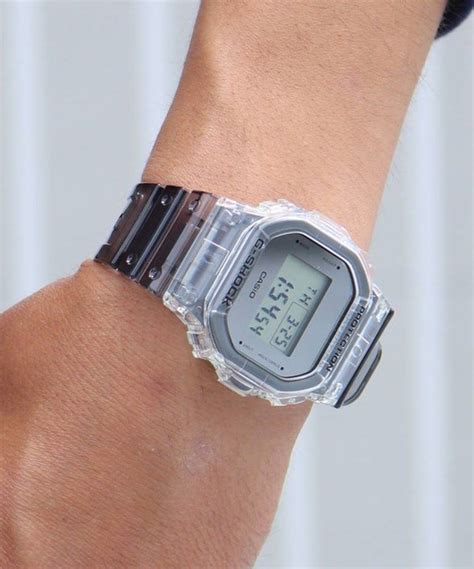 casio g-shock dw-5600sk-1 1