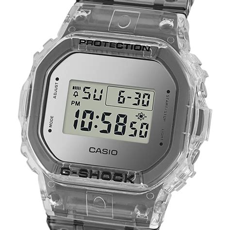 casio g-shock dw-5600sk-1 2