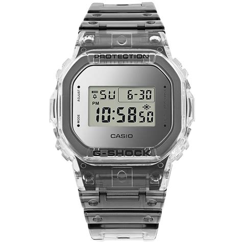 casio g-shock dw-5600sk-1 4