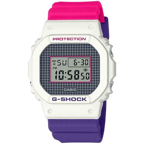 casio g-shock dw-5600thb-7 1