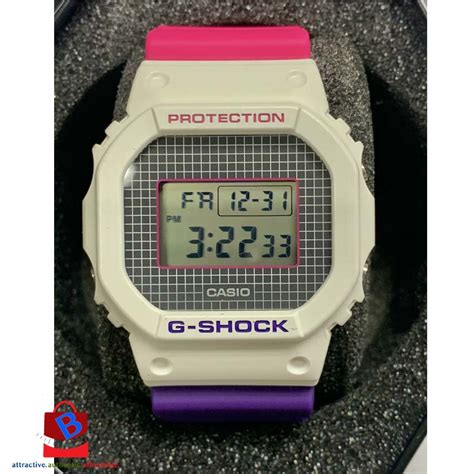 casio g-shock dw-5600thb-7 4