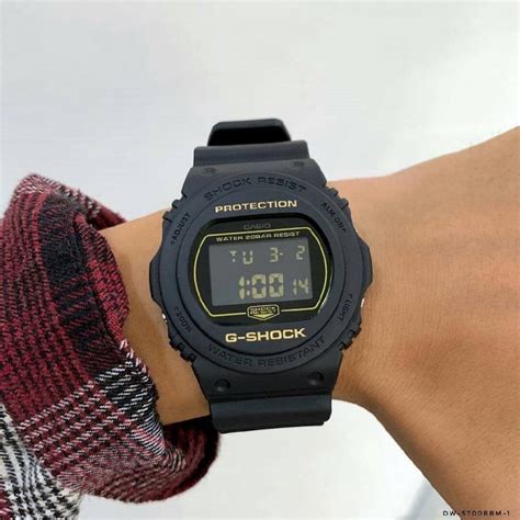 casio g-shock dw-5700bbm-1 1