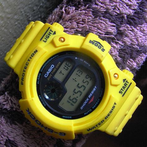 casio g-shock dw-6300-9 4