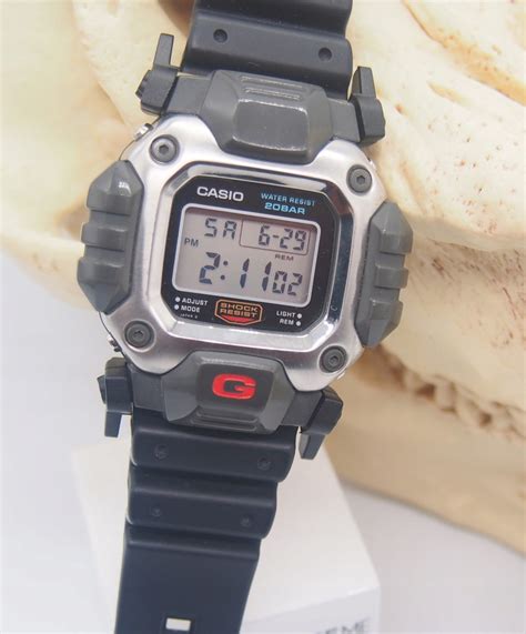 casio g-shock dw-6400b-1 1