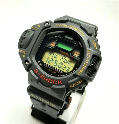 casio g-shock dw-6700-1v 1