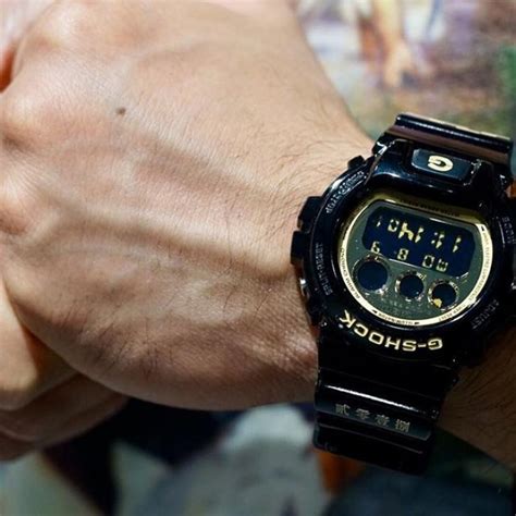 casio g-shock dw-6900cb-1cny18 1