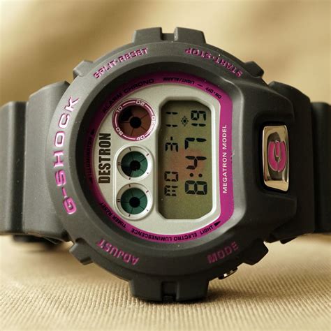 casio g-shock dw-6900fs-4 1