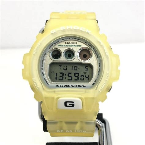 casio g-shock dw-6900k-8bt 1