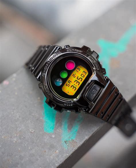 casio g-shock dw-6900sp-1 2