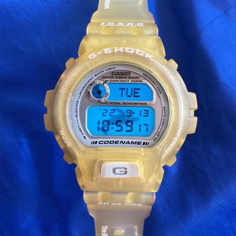 casio g-shock dw-6910k-2bt 4