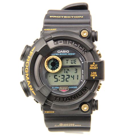 casio g-shock dw-8200b-9a 1