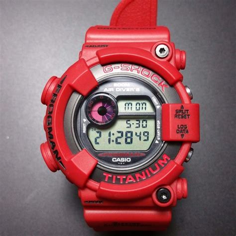 casio g-shock dw-8200f-4 1