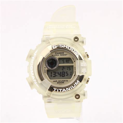 casio g-shock dw-8201wc-9t 4