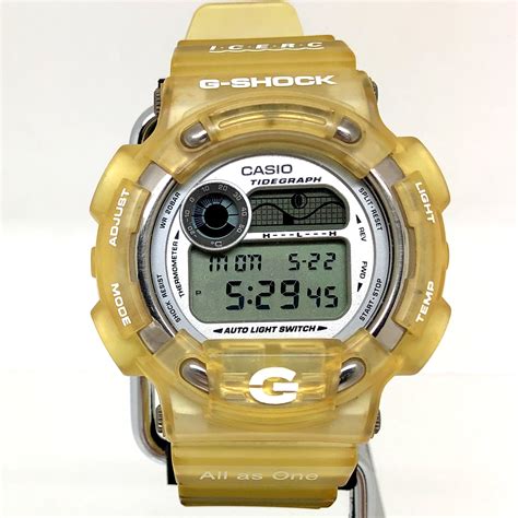 casio g-shock dw-8600k-7v 1