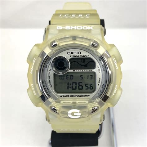 casio g-shock dw-8600kj-7t 4