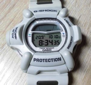 casio g-shock dw-9100bd-8at 2