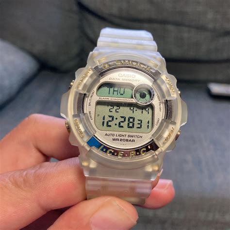 casio g-shock dw-9200k-4t 2