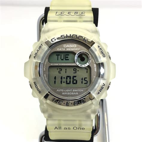 casio g-shock dw-9200k-8t 2