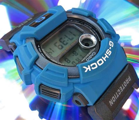 casio g-shock dw-9550hb-2t 1