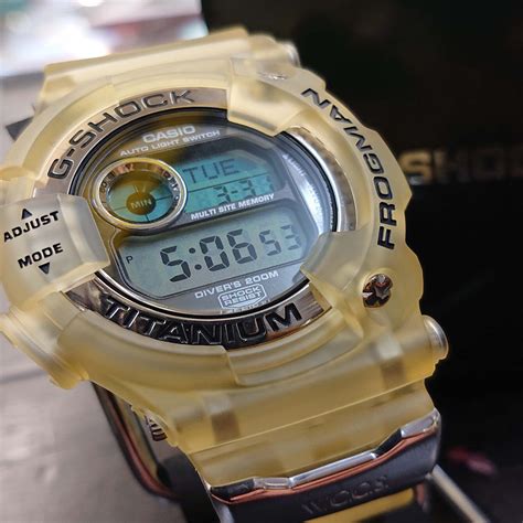 casio g-shock dw-9900wc-1t 2