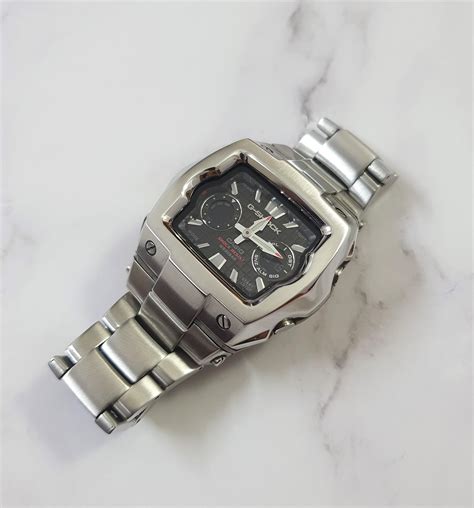 casio g-shock g-011d-8a 4