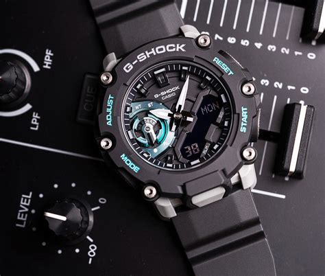 casio g-shock g-2200-2av 1