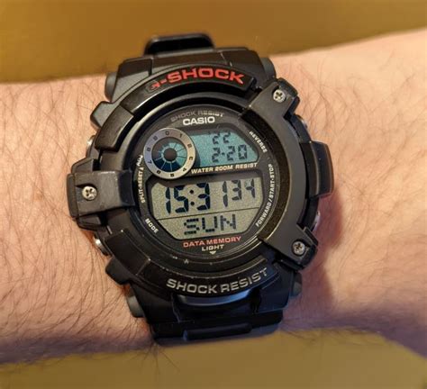 casio g-shock g-2500fl-2m 4