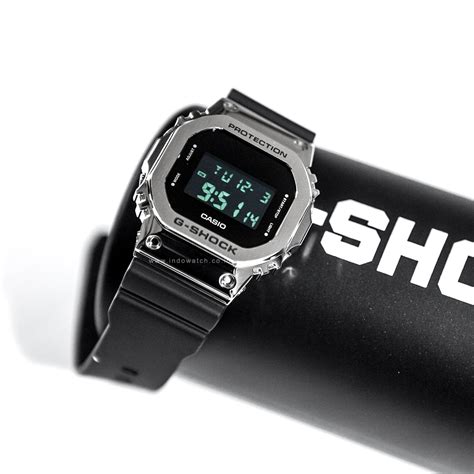 casio g-shock g-5600l-1 4