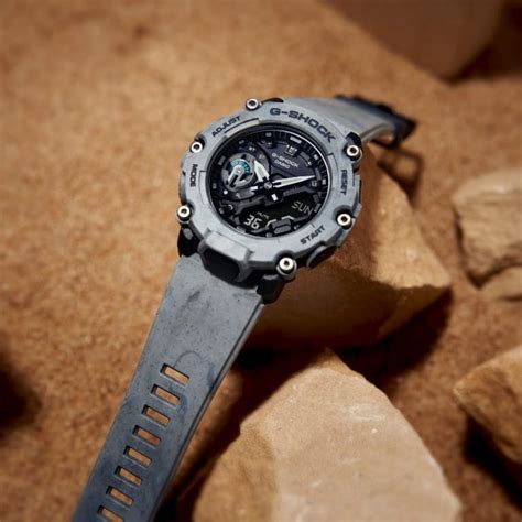 casio g-shock ga-2200sl-8a 1