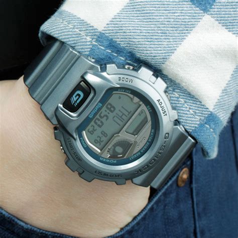 casio g-shock gb-6900aa-2 1